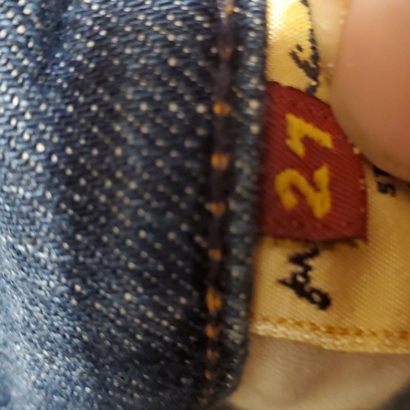 Jeans - Picture 8 of 8